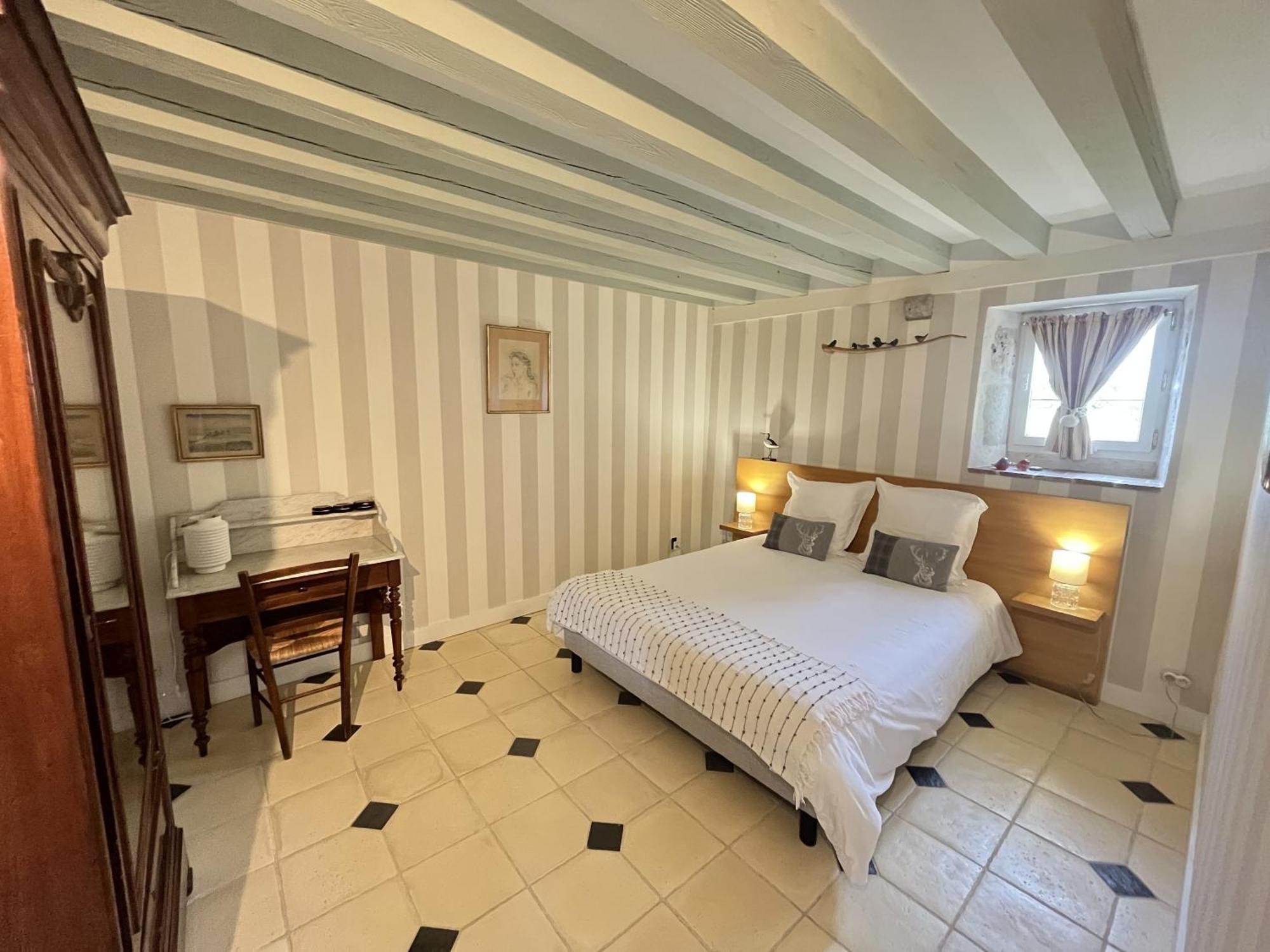 Le Clos Des Chateaux Chitenay Экстерьер фото